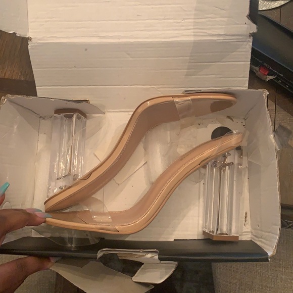 Clear Heels - Picture 2 of 2